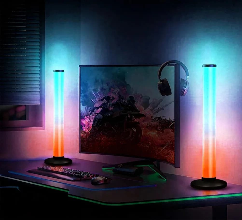 360-stupanjska RGB stolna lampa osjetljiva na zvuk s upravljanjem aplikacijom i daljinskim upravljačem